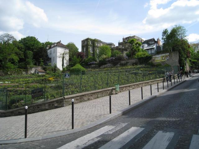 Quiet Apartment Hill Of Montmartre París Exterior foto
